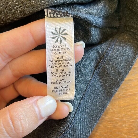 Athleta Gray A-Line Zipper Pocket Skirt - Picture 5 of 5